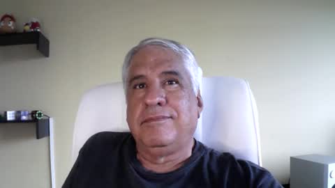 Snapshot of grisa01 chatting on 14, 12, 2025 grisa01 online show from 14, 12, 2025