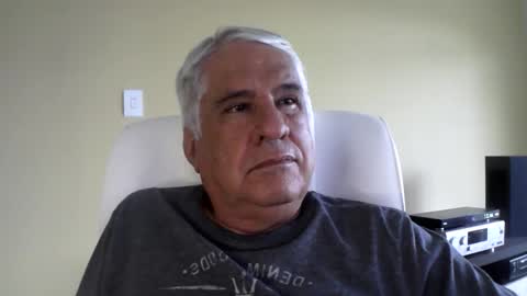 Snapshot of grisa01 chatting on 15, 12, 2025 grisa01 online show from 15, 12, 2025