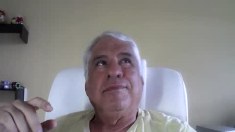 Snapshot of grisa01 chatting on 16, 12, 2025 grisa01 online show from 16, 12, 2025