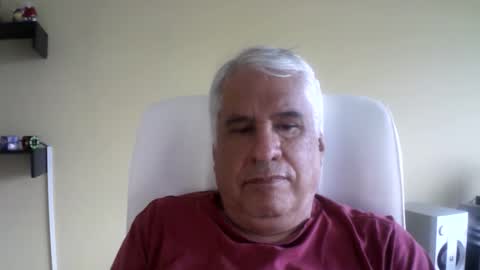 Snapshot of grisa01 chatting on 17, 12, 2025 grisa01 online show from 17, 12, 2025