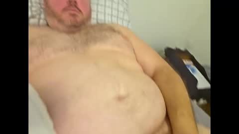 Snapshot of grizzly_uncut chatting on 3, 12, 2025 grizzly_uncut online show from 3, 12, 2025