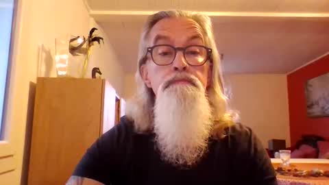 Snapshot of grybear60 chatting on 9, 3, 2026 Grybear online show from 9, 3, 2026