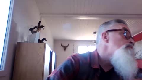 Snapshot of grybear60 chatting on 29, 3, 2026 Grybear online show from 29, 3, 2026