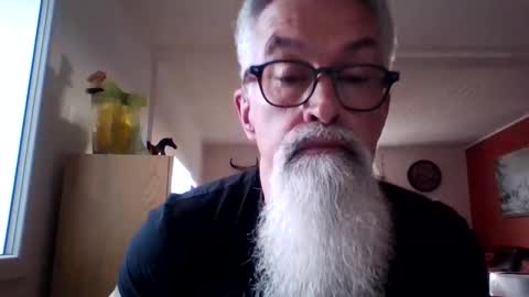 Snapshot of grybear60 chatting on 30, 3, 2026 Grybear online show from 30, 3, 2026