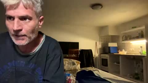 guardiannif_ online show from 1, 3, 2025