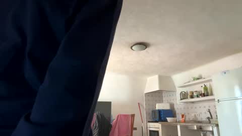 guardiannif_ online show from 12, 3, 2025