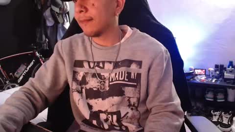 Snapshot of guayaco_ chatting on 24, 2, 2025 Guayaco  online show from 24, 2, 2025