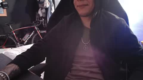 Snapshot of guayaco_ chatting on 11, 3, 2025 Guayaco  online show from 11, 3, 2025