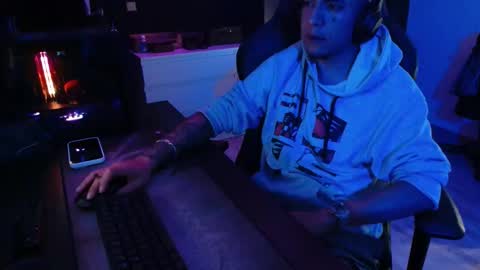 Snapshot of guayaco_ chatting on 31, 10, 2025 Guayaco  online show from 31, 10, 2025