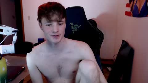 gucciboi4 online show from 8, 2, 2025