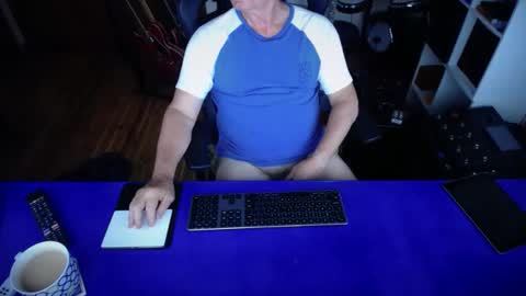 guesswhatigot2 online show from 26, 2, 2025