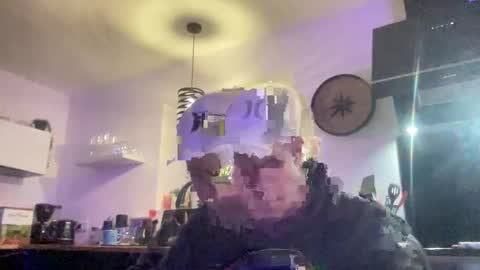 guil0 online show from 7, 11, 2025