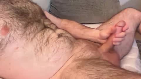 Snapshot of guill262 chatting on 5, 2, 2026 Guill262 online show from 5, 2, 2026