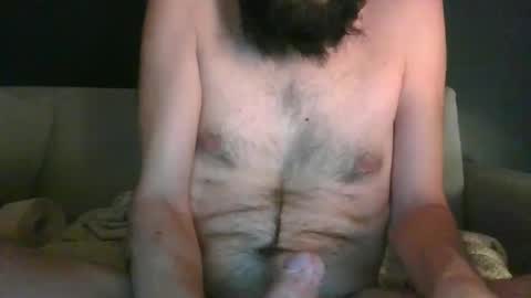 Snapshot of guillaume86 chatting on 28, 2, 2025 guillaume86 online show from 28, 2, 2025