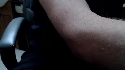 Snapshot of guitarguru420 chatting on 22, 2, 2025 newbies online show from 22, 2, 2025