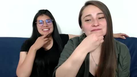 Snapshot of gumball_room chatting on 9, 11, 2025 Vane blonde and Hazell black hair online show from 9, 11, 2025