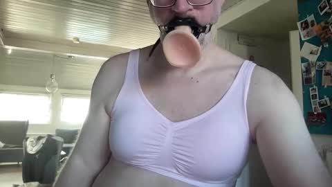 gummicasual online show from 9, 2, 2026