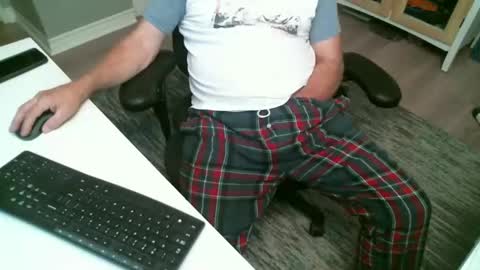 Snapshot of gumpman0553 chatting on 1, 11, 2025 gumpman0553 online show from 1, 11, 2025