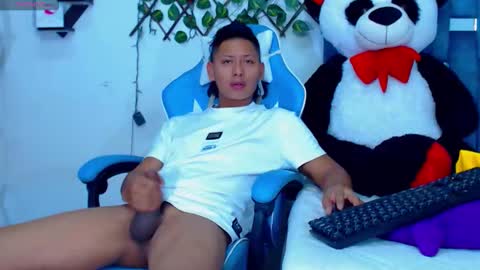 Snapshot of gurxxxt chatting on 17, 1, 2026 Hakim online show from 17, 1, 2026