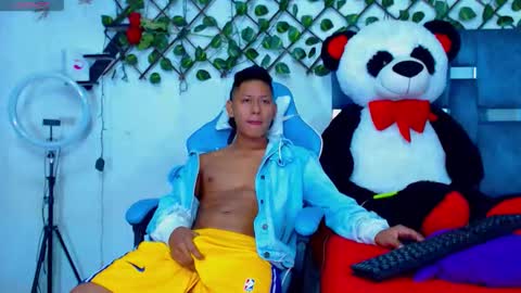 Snapshot of gurxxxt chatting on 8, 2, 2026 Hakim online show from 8, 2, 2026