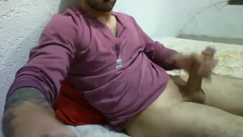 Snapshot of gustavyuri chatting on 10, 10, 2025 Gustav online show from 10, 10, 2025