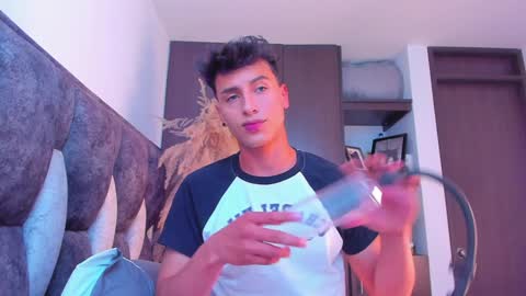 Snapshot of guy_twinks chatting on 14, 12, 2024 Gabriel online show from 14, 12, 2024