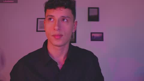 Snapshot of guy_twinks chatting on 24, 2, 2026 Gabriel online show from 24, 2, 2026