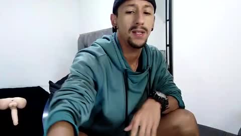 karim online show from 28, 1, 2025