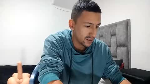 karim online show from 4, 3, 2025