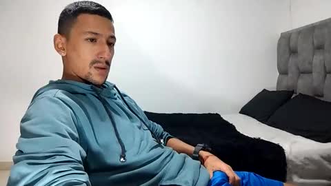 karim online show from 5, 3, 2025