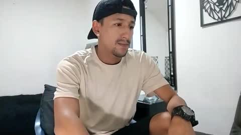 karim online show from 11, 3, 2025