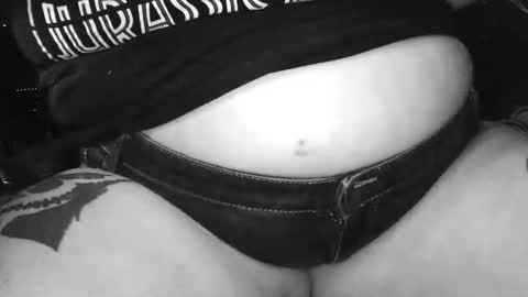 Snapshot of gxddess_fe chatting on 8, 9, 2025 Goddess Fe online show from 8, 9, 2025