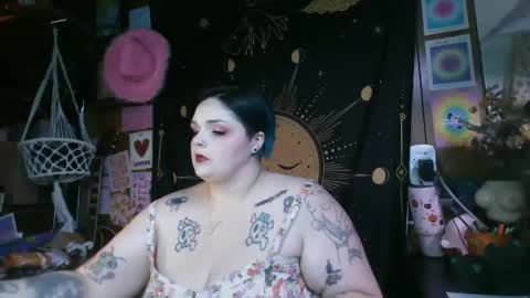 Snapshot of gxddess_fe chatting on 10, 9, 2025 Goddess Fe online show from 10, 9, 2025