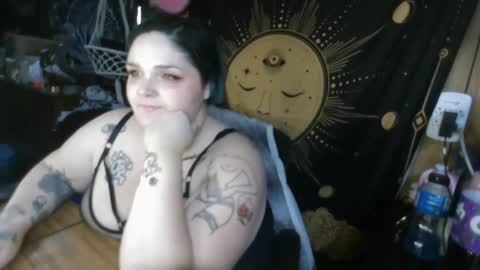 Snapshot of gxddess_fe chatting on 16, 9, 2025 Goddess Fe online show from 16, 9, 2025