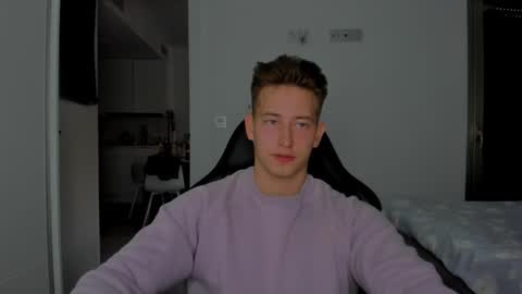 Oliver online show from 10, 3, 2026