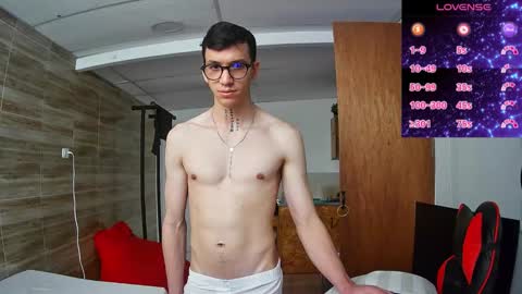 Snapshot of gyo_____ chatting on 28, 10, 2025 gyo online show from 28, 10, 2025