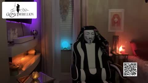 Snapshot of gypsy_rebellion chatting on 18, 11, 2025 Gypsy online show from 18, 11, 2025