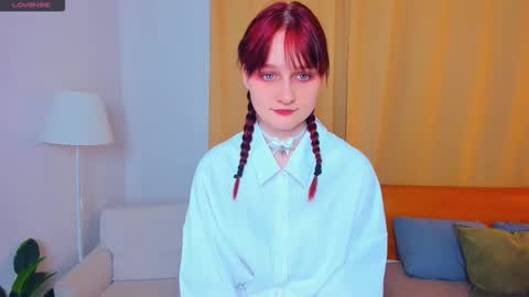 Snapshot of h0lyangel chatting on 21, 10, 2025 Kelly Lilly online show from 21, 10, 2025