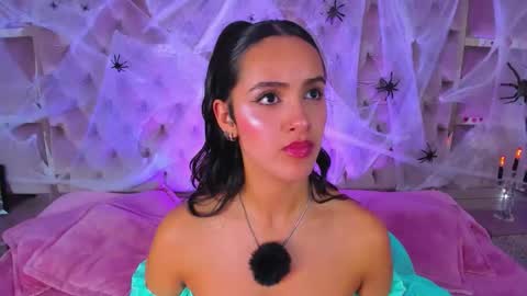 Snapshot of haari02 chatting on 28, 10, 2025 Haari online show from 28, 10, 2025