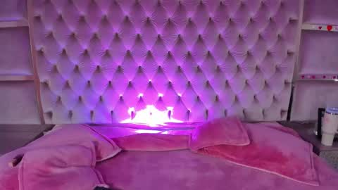 Snapshot of haari02 chatting on 7, 11, 2025 Haari online show from 7, 11, 2025