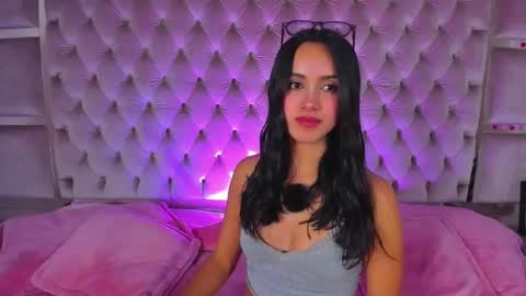 Snapshot of haari02 chatting on 10, 11, 2025 Haari online show from 10, 11, 2025