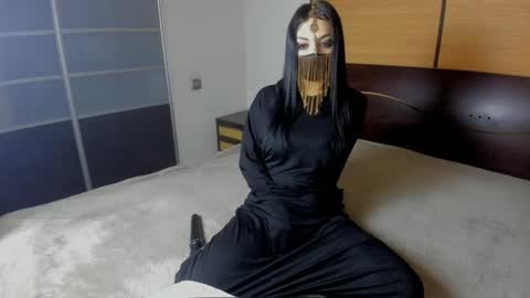 Linda online show from 17, 12, 2024