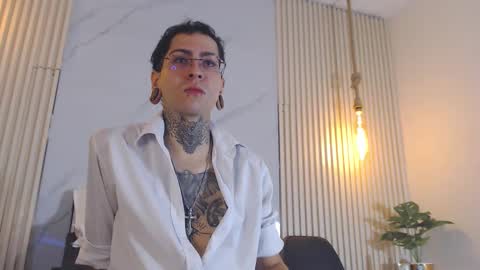 hades_hellhunt online show from 3, 10, 2025