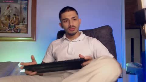 Snapshot of hadez_69 chatting on 5, 11, 2025 HADEZ online show from 5, 11, 2025