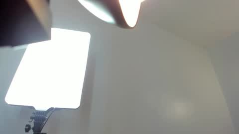 Snapshot of hadid_jimenez chatting on 9, 3, 2026 Hadid online show from 9, 3, 2026