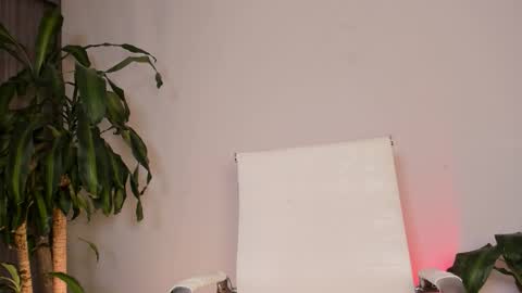 Snapshot of hailey_firee chatting on 20, 10, 2025 Hailey online show from 20, 10, 2025