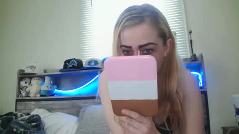 Hailey and d online show from 3, 2, 2025