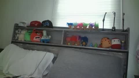 Hailey and d online show from 18, 9, 2025