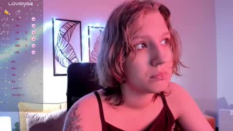 Hailey online show from 2, 11, 2025