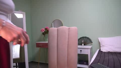 Snapshot of haileymoon85 chatting on 22, 10, 2025 Hailey online show from 22, 10, 2025